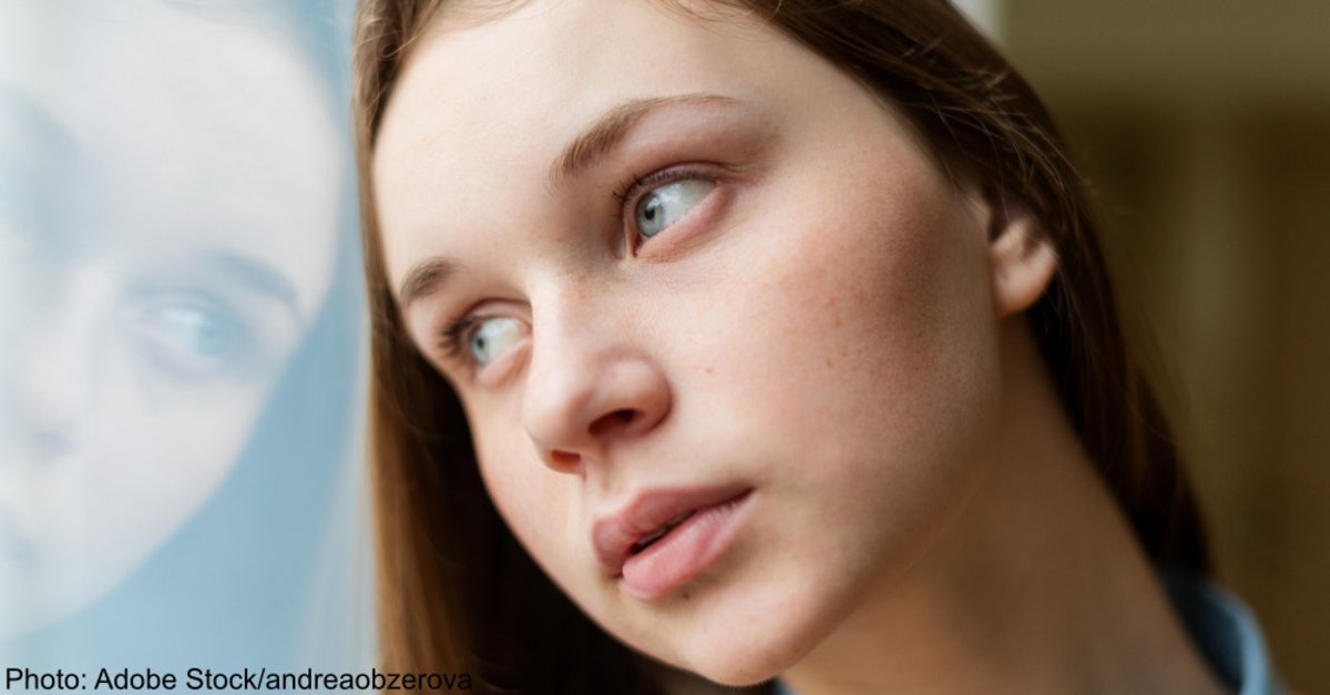 6 Ways Autism Presents Itself in Girls Differently Than It ...