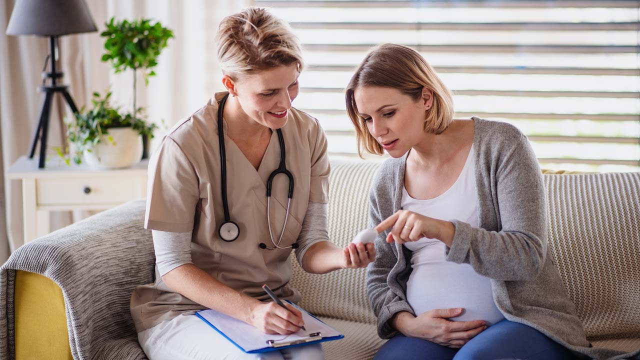 Pregnancy care &  birth at birth centres
